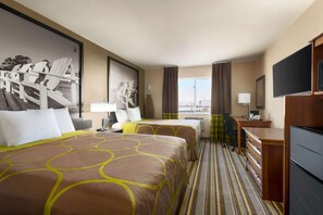 Desk, free WiFi, bed sheets - Super 8 by Wyndham Liberal KS (Liberal)