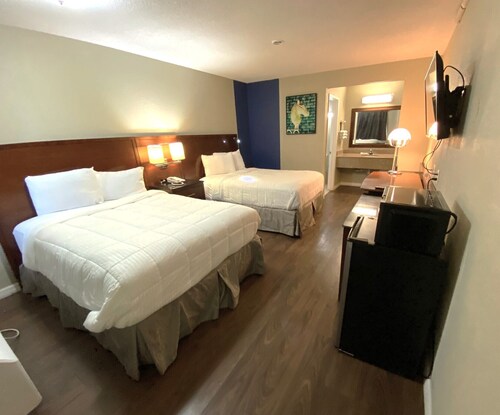 Travelodge by Wyndham San Antonio Lackland AFB North