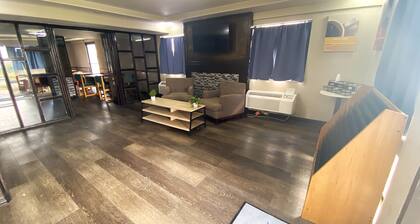 Travelodge by Wyndham San Antonio Lackland AFB North