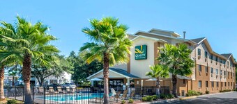 Quality Inn & Suites Leesburg Chain of Lakes