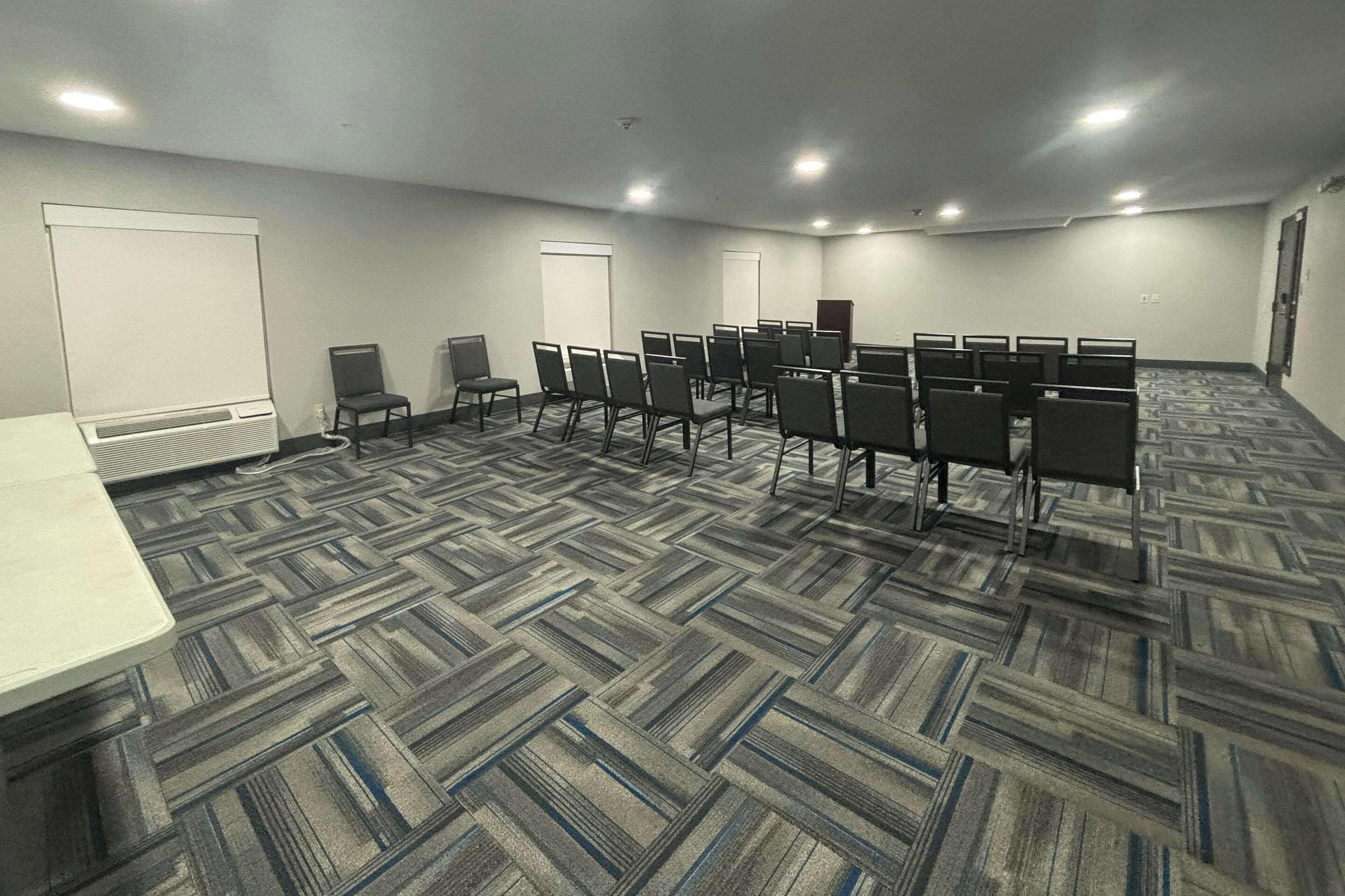 Photo - Quality Inn & Suites at Airport Blvd I-65