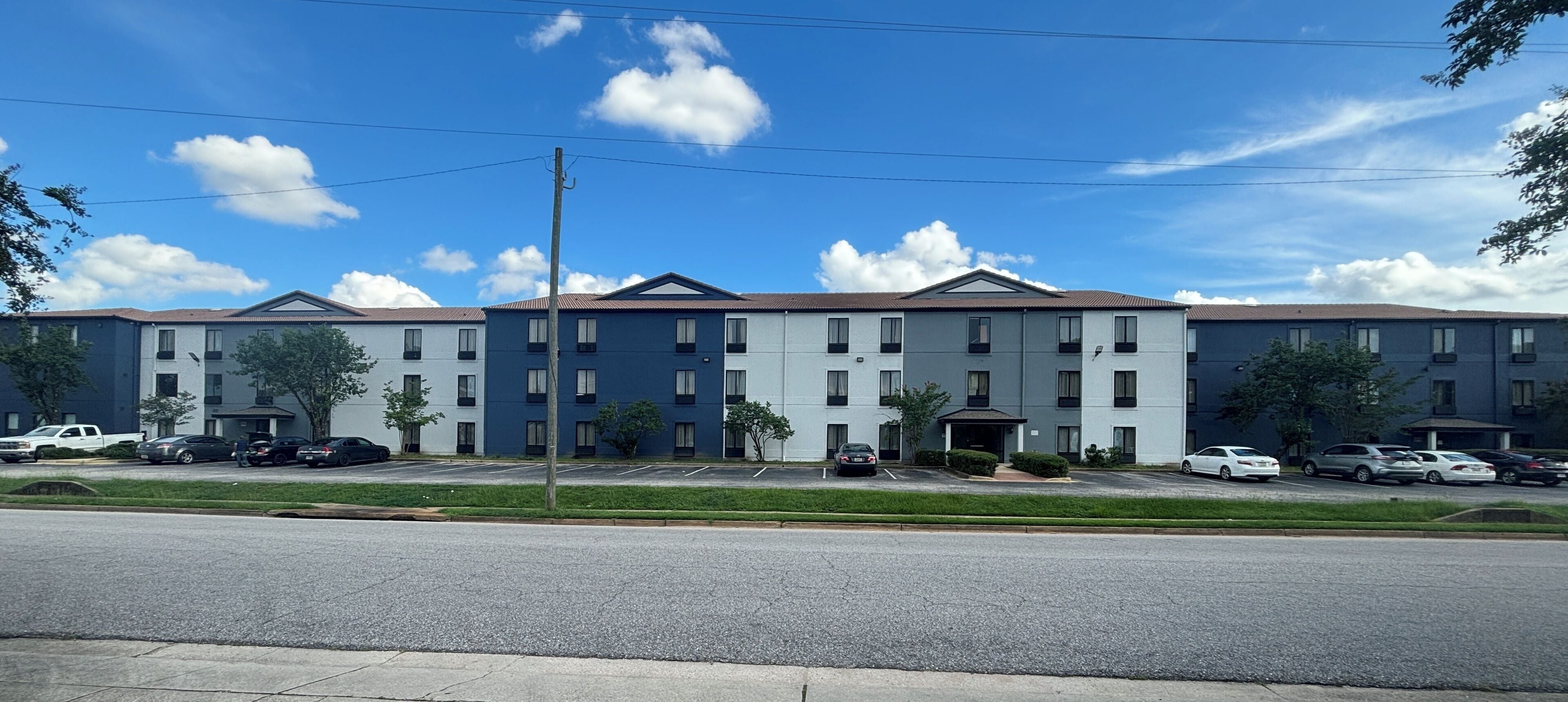 Photo - Quality Inn & Suites at Airport Blvd I-65