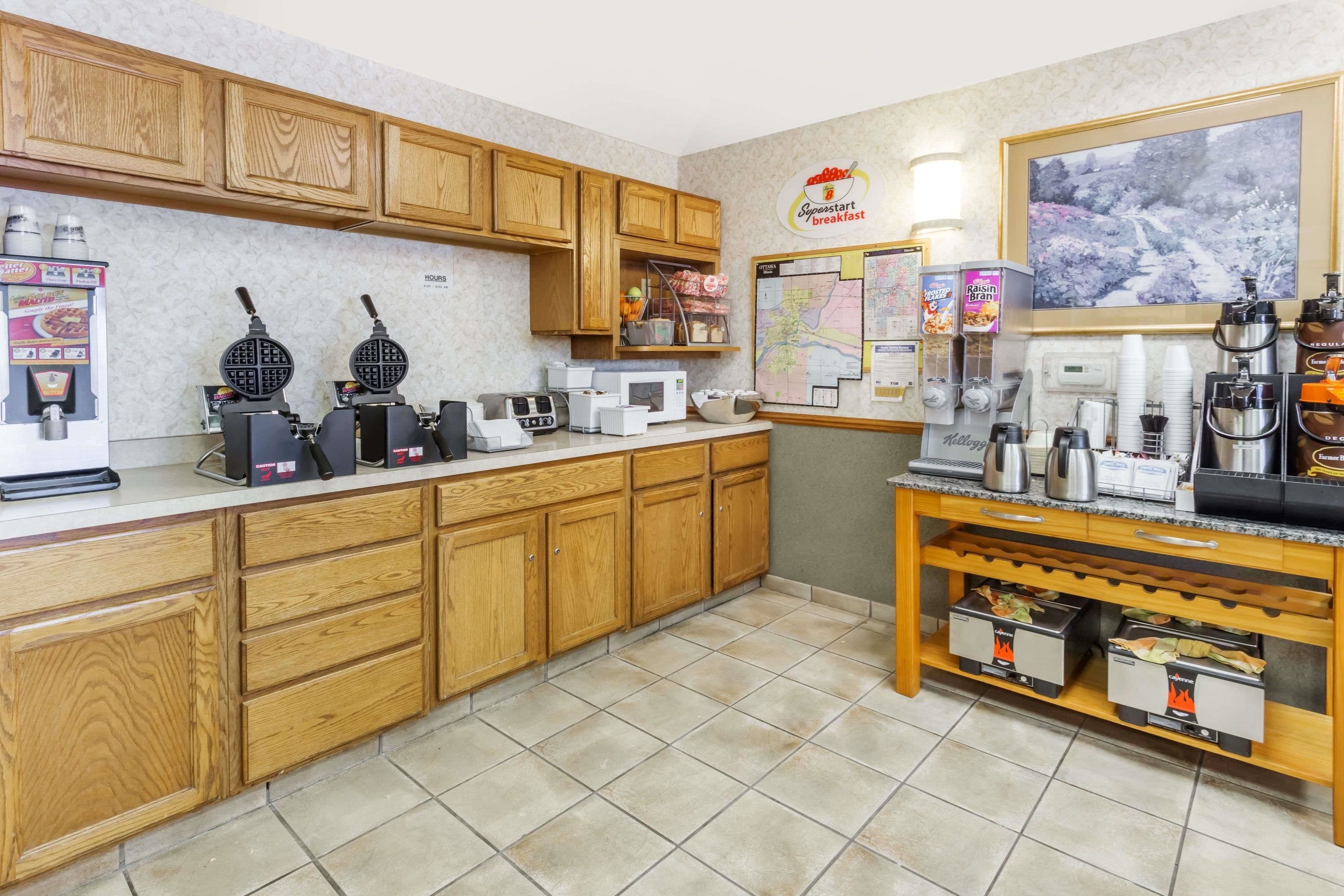 free daily on-the-go breakfast