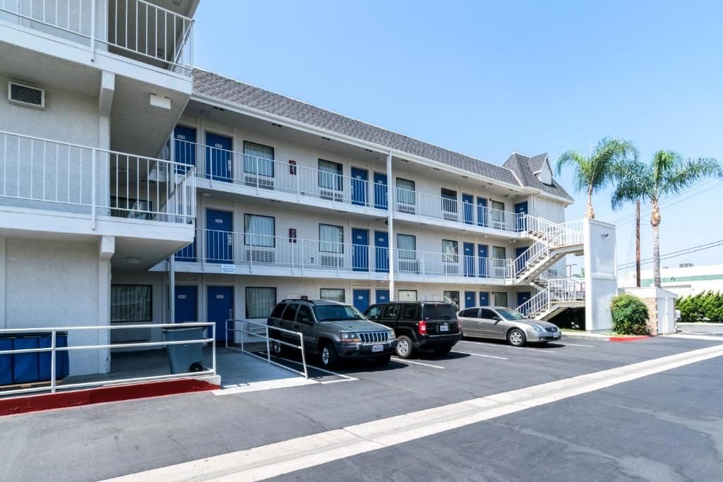 Photo - Motel 6 Anaheim, CA - Fullerton East