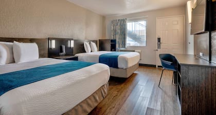 Motel 6 Anaheim, CA - Fullerton East