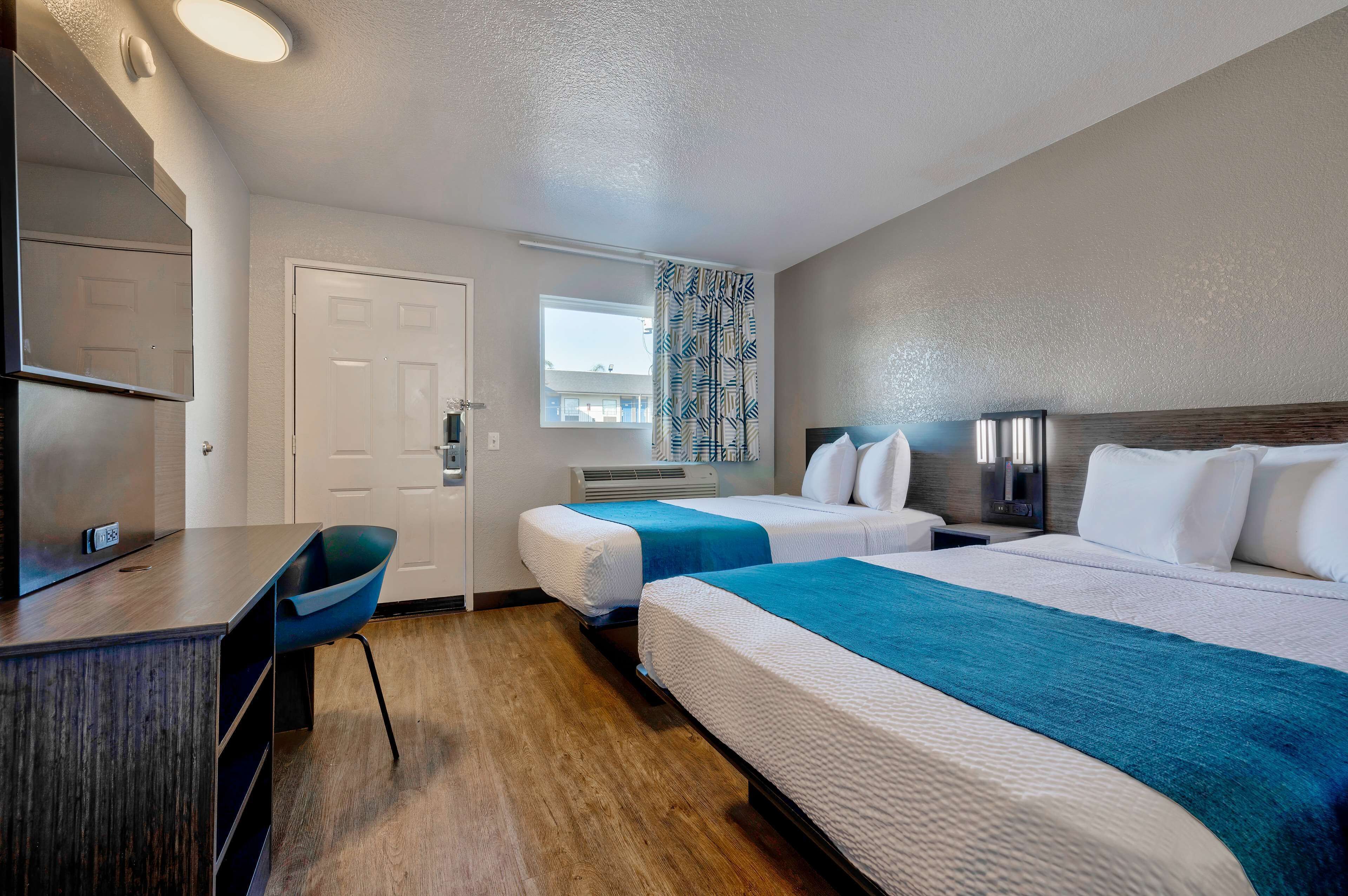 Foto - Motel 6-Anaheim, CA - Fullerton East