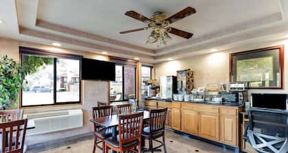 Knights Inn Madera