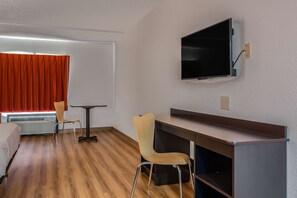 Habitación estándar, 1 cama de matrimonio grande, no fumadores | Televisión