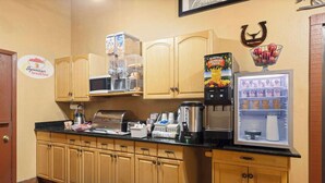 Free daily on-the-go breakfast  - Super 8 by Wyndham Dodge City (Dodge City)