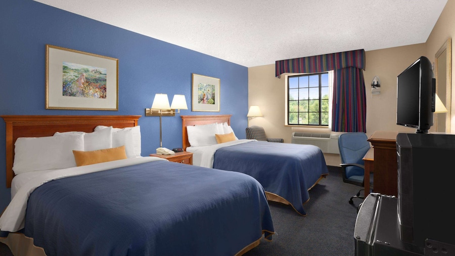 Days Inn by Wyndham Keene NH