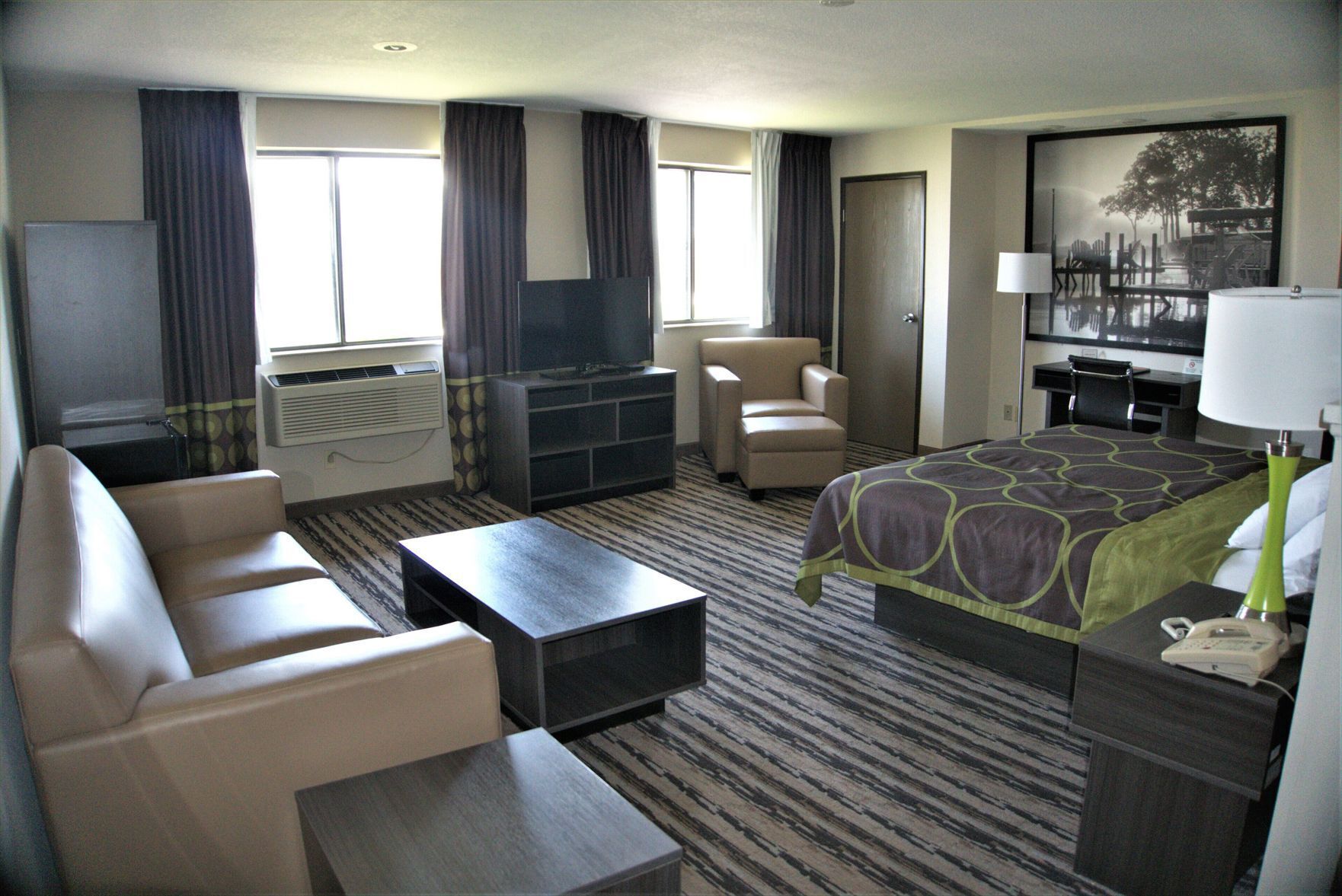 Premium bedding, individually decorated, individually furnished, desk