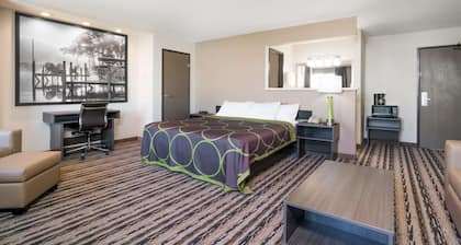 Super 8 by Wyndham Spirit Lake/Okoboji