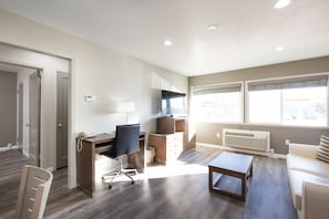 Suite, 2 Bedrooms, Non Smoking (2 Queen) | Living area | TV