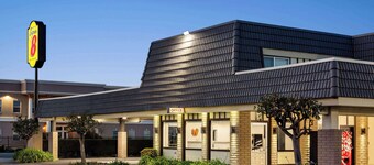 Super 8 by Wyndham Eureka