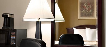 Travelodge by Wyndham La Porte/Michigan City Area