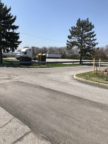 Knights Inn Indianapolis South