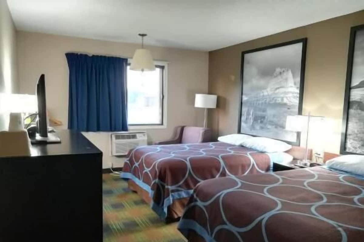 In-room safe, desk, blackout curtains, soundproofing