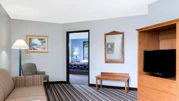 Suite, 1 cama King size, para no fumadores | Muebles diferentes, escritorio, cunas gratuitas y wifi gratis
