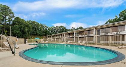 Quality Inn Americus