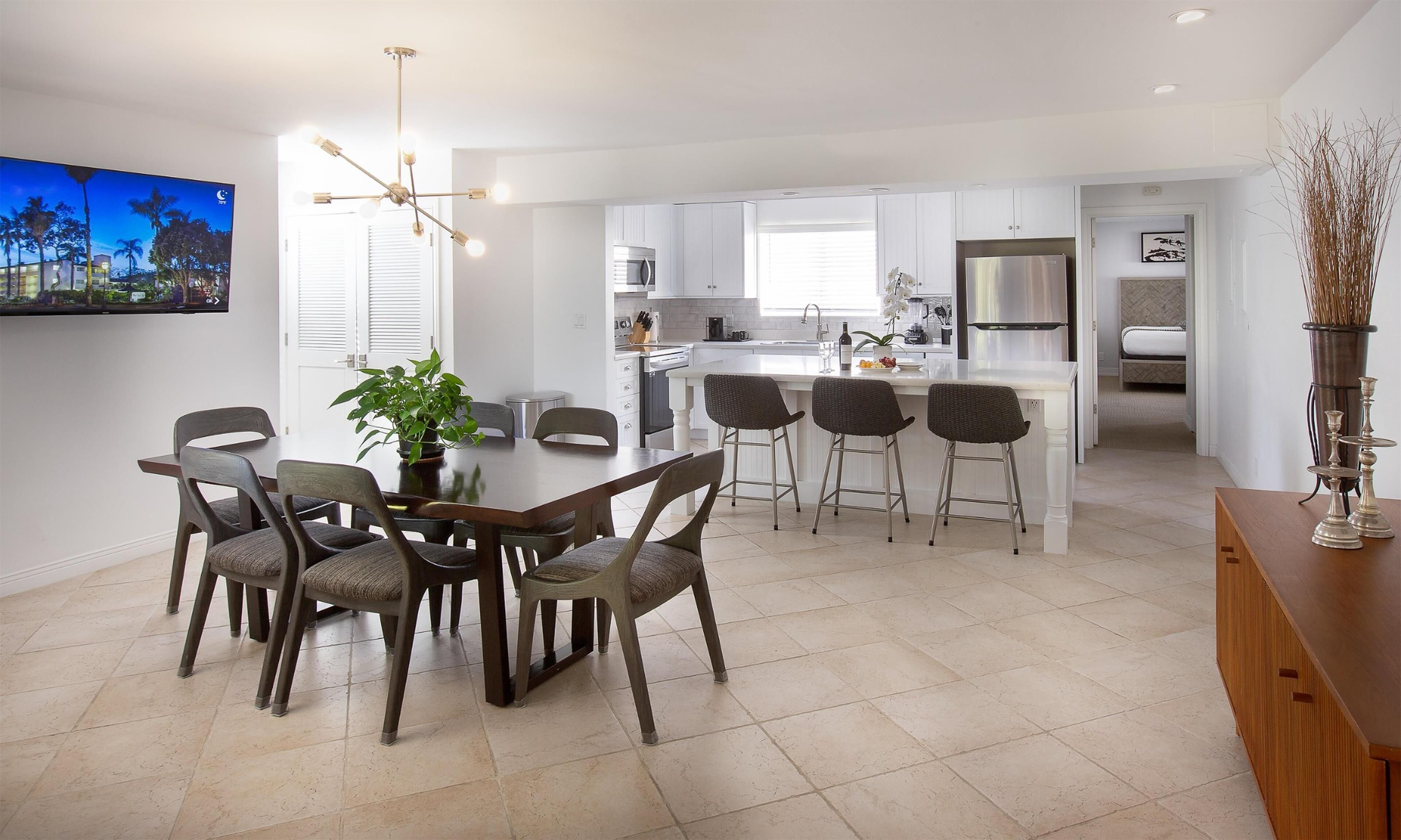 suite, 3 bedrooms | 3 bedrooms, premium bedding, pillow-top beds, in-room safe