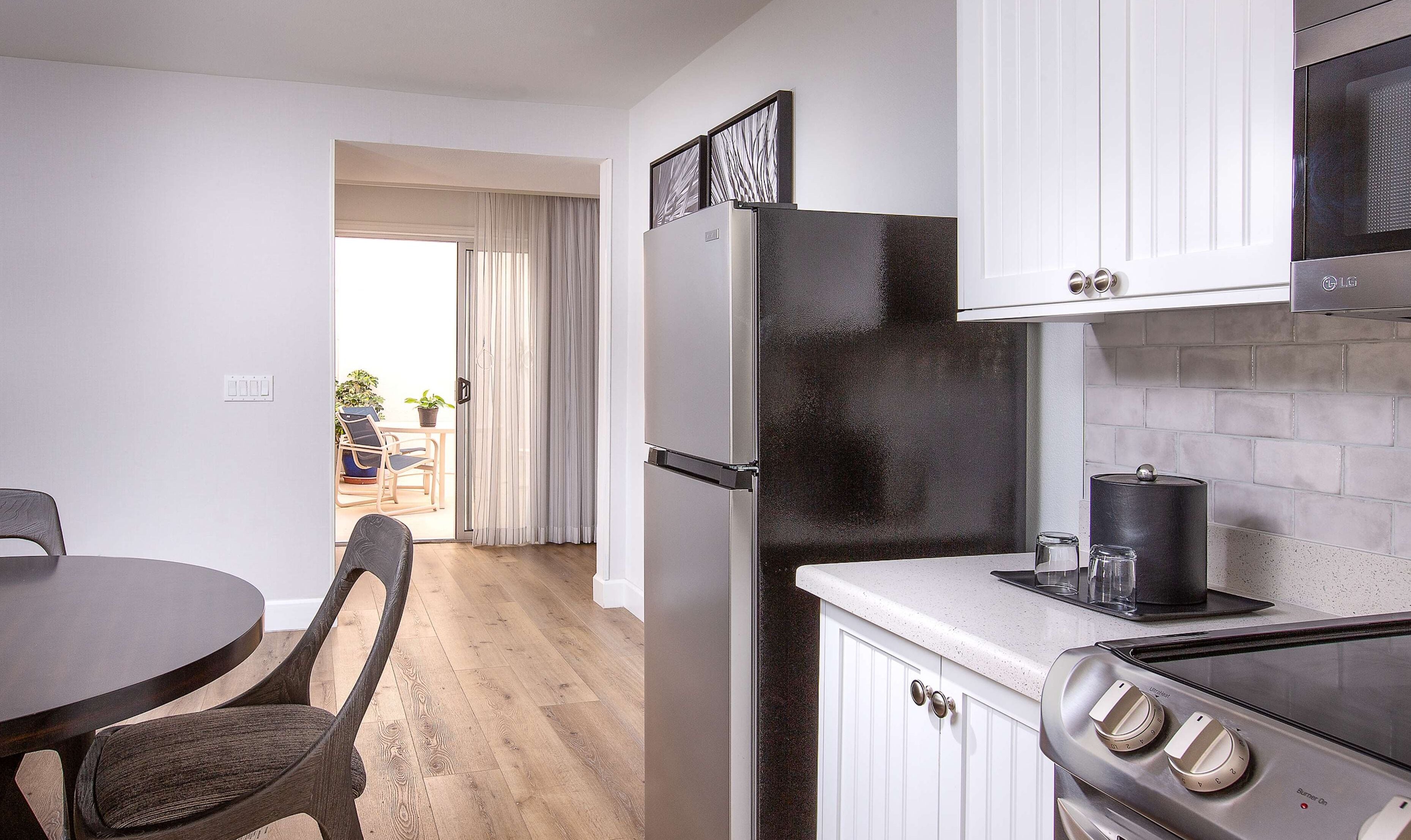 suite, ground floor | 3 bedrooms, premium bedding, pillow-top beds, in-room safe