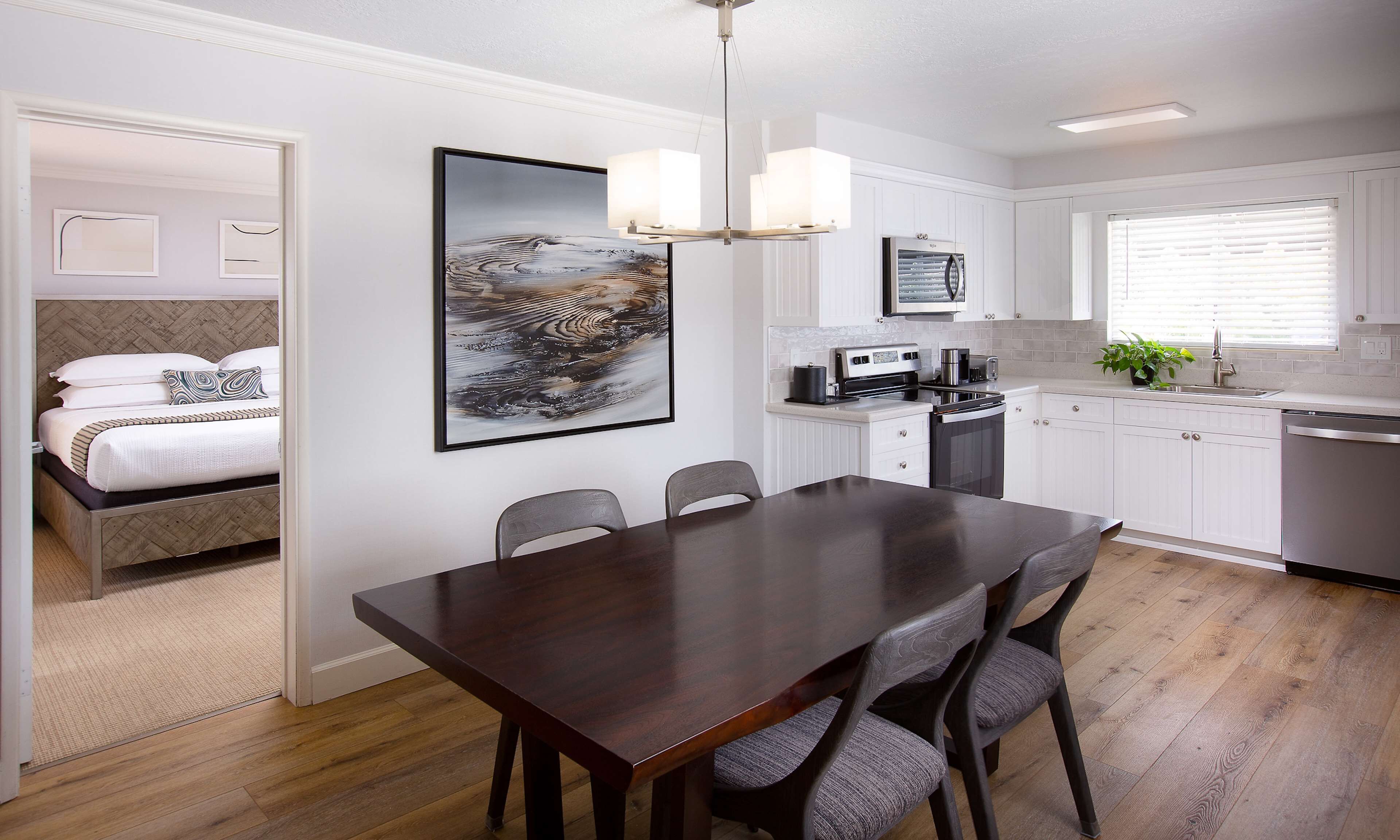 Photo - West Beach Inn, a Coast Hotel