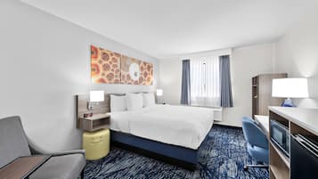 Habitación, 1 cama King size, con acceso para personas discapacitadas, para no fumadores | Escritorio, wifi gratis y ropa de cama