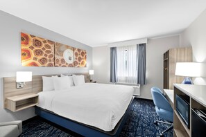 Desk, free WiFi, bed sheets