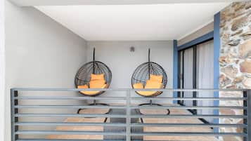 Suite, 1 Tempat Tidur King, Bebas Asap Rokok, hot tub | Meja kerja, Wi-Fi gratis, dan seprai linen