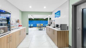 Desayuno buffet incluido todos los días