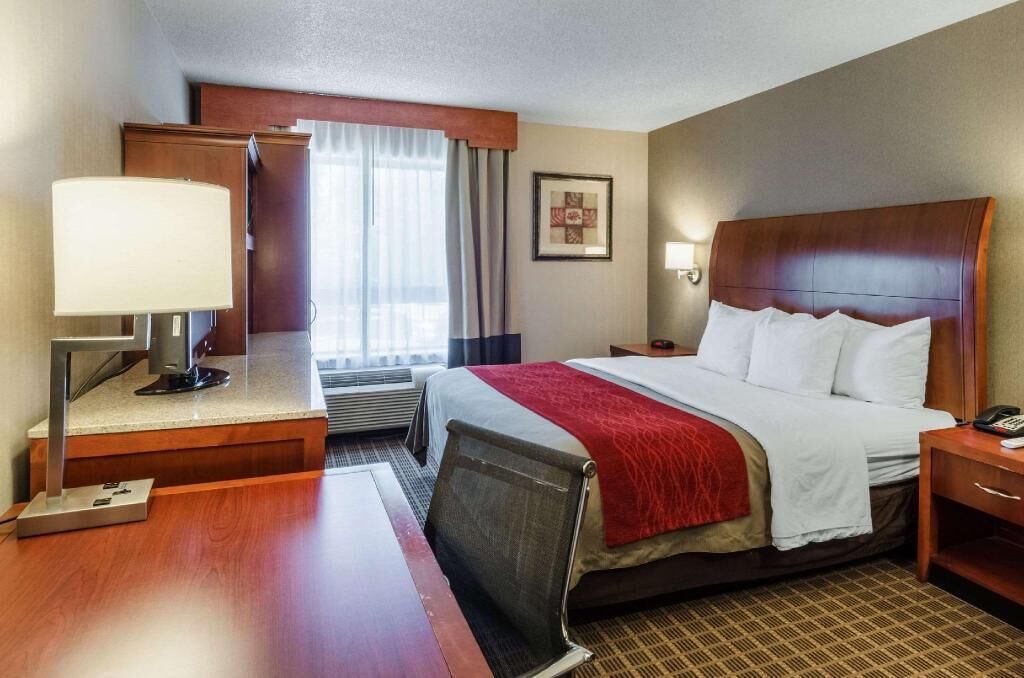 Pillow-top beds, blackout curtains, iron/ironing board, free WiFi
