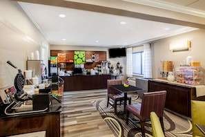 Free continental breakfast
