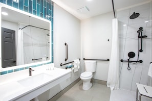 Salle de bain adaptée