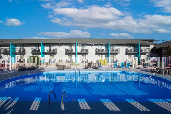 Exterior - Hotel Elev8 Flagstaff, Trademark Collection by Wyndham (Flagstaff)