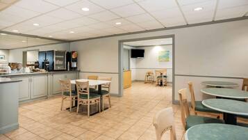 Desayuno continental incluido