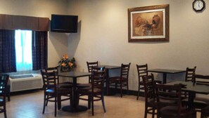 Free continental breakfast - Western Motel Inn and Suites Hazlehurst (Hazlehurst)