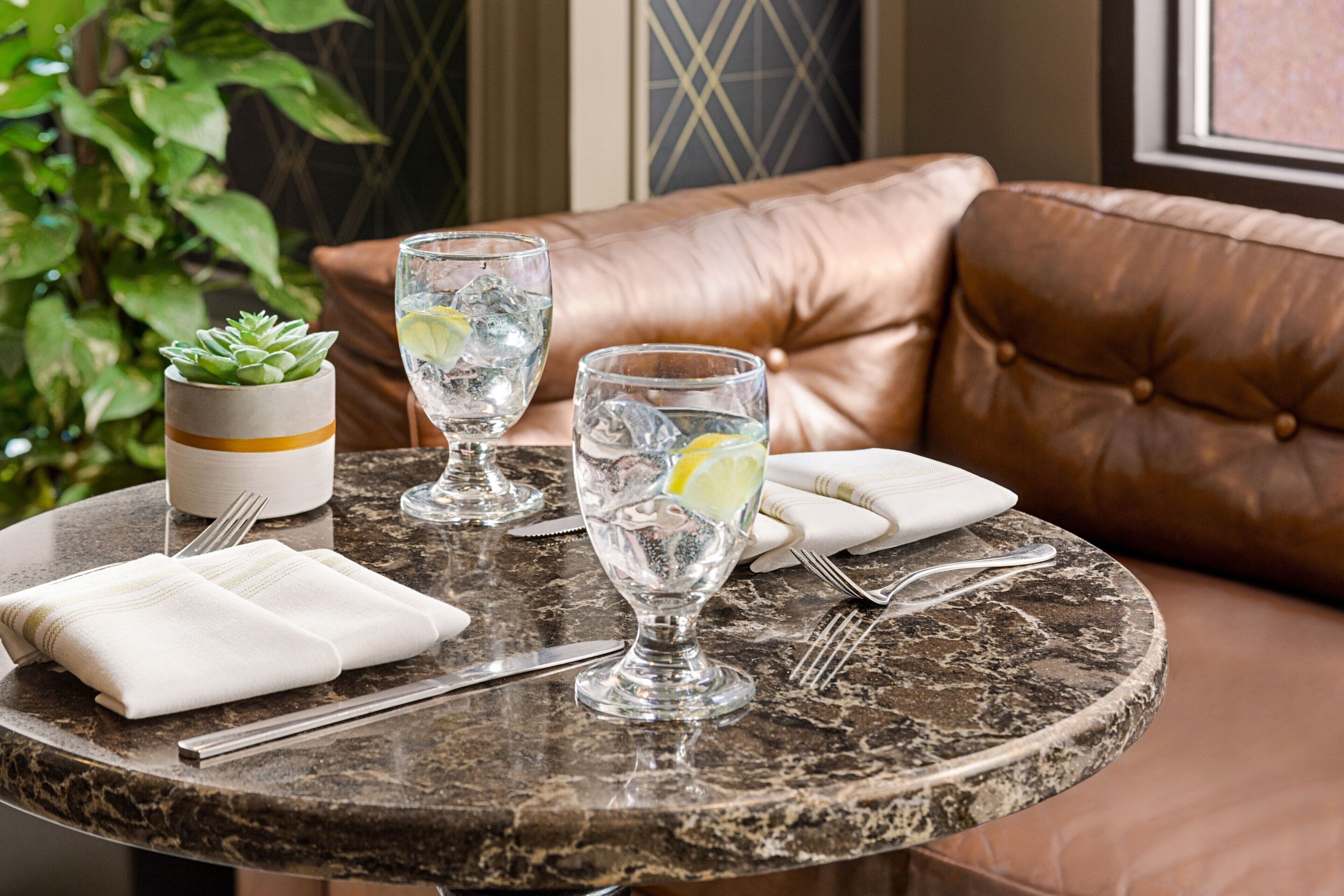 breakfast, lunch, dinner served; american cuisine