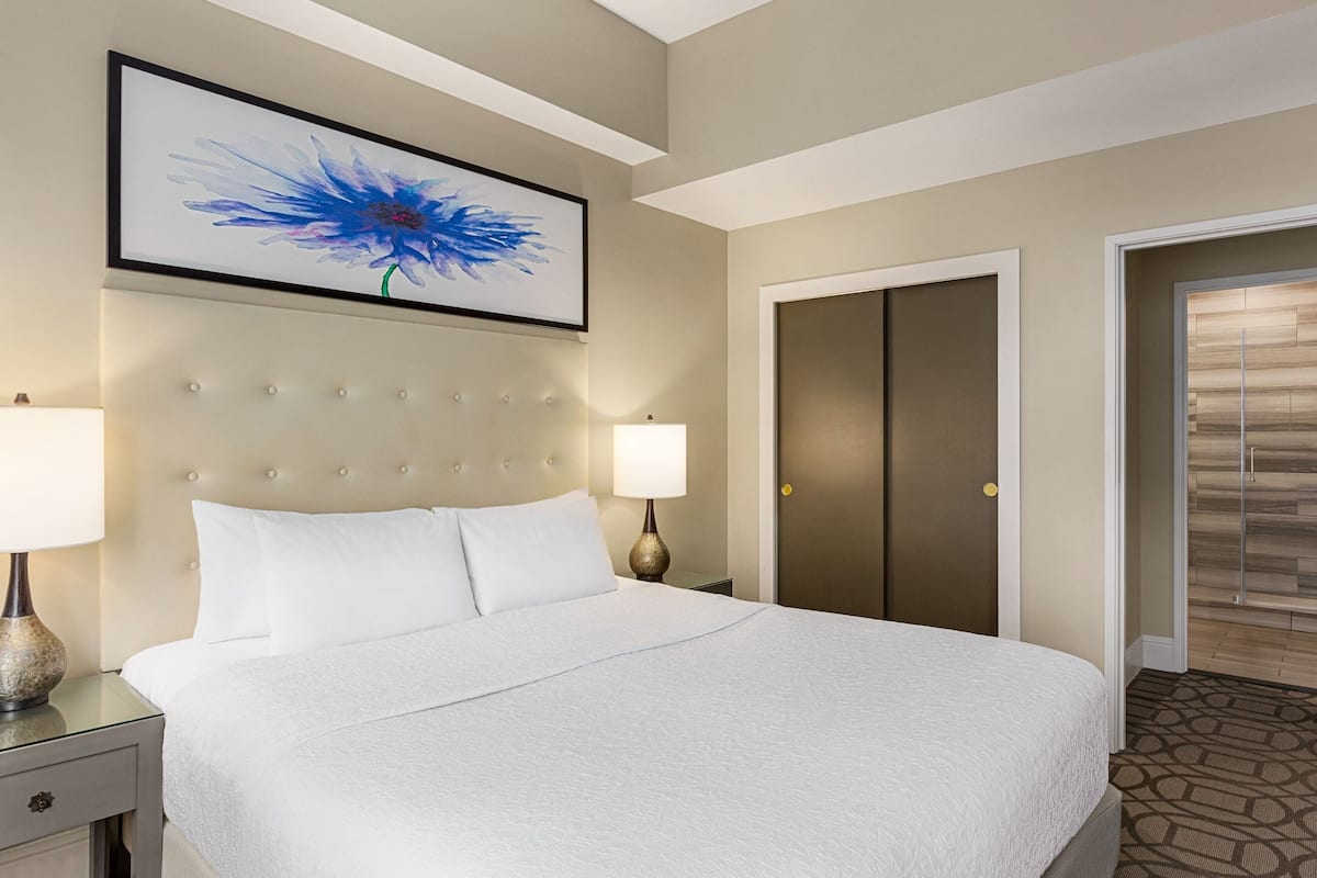 1 bedroom, hypo-allergenic bedding, pillowtop beds, in-room safe