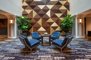 Lounge - Magnolia Hotel Denver, A Tribute Portfolio Hotel (Denver)