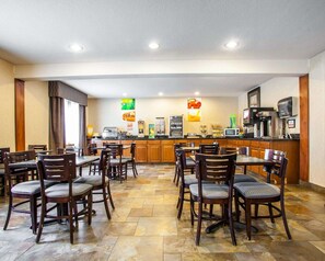 Free daily continental breakfast