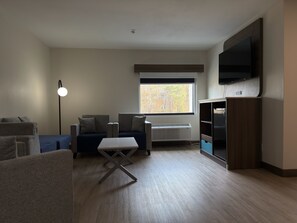 Apartment, 1 King Bed, Non Smoking