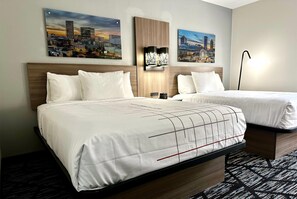 Room, 2 Queen Beds, Non Smoking | Premium bedding, desk, laptop workspace, iron/ironing board - La Quinta Inn & Suites by Wyndham Atlanta Roswell (Roswell)