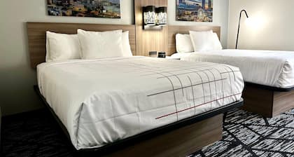 La Quinta Inn & Suites by Wyndham Atlanta Roswell