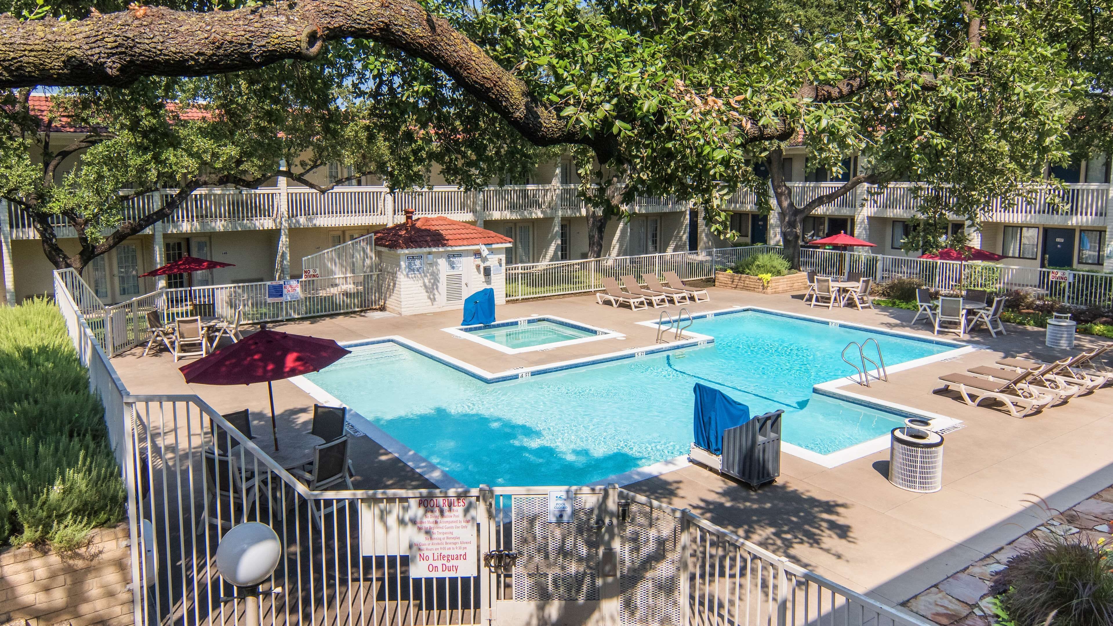 Photo - Motel 6 Addison, TX - Dallas