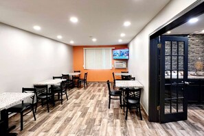 Free daily on-the-go breakfast 