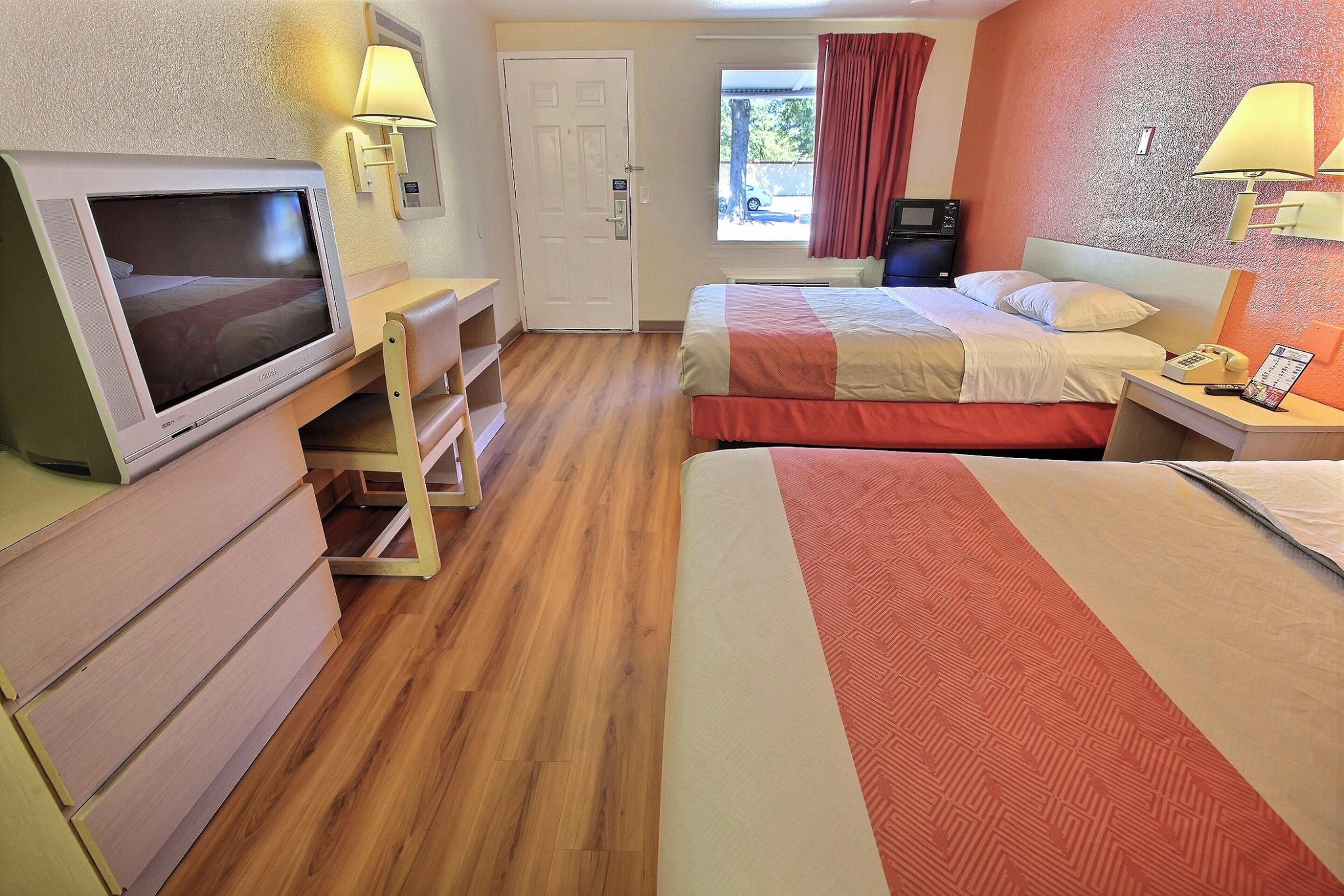 Standard Room, 2 Double Beds, Non Smoking, Refrigerator | Free WiFi, bed sheets