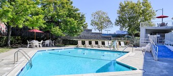 Super 8 by Wyndham Walnut Creek