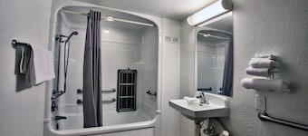 Motel 6 Tallahassee, FL - Downtown