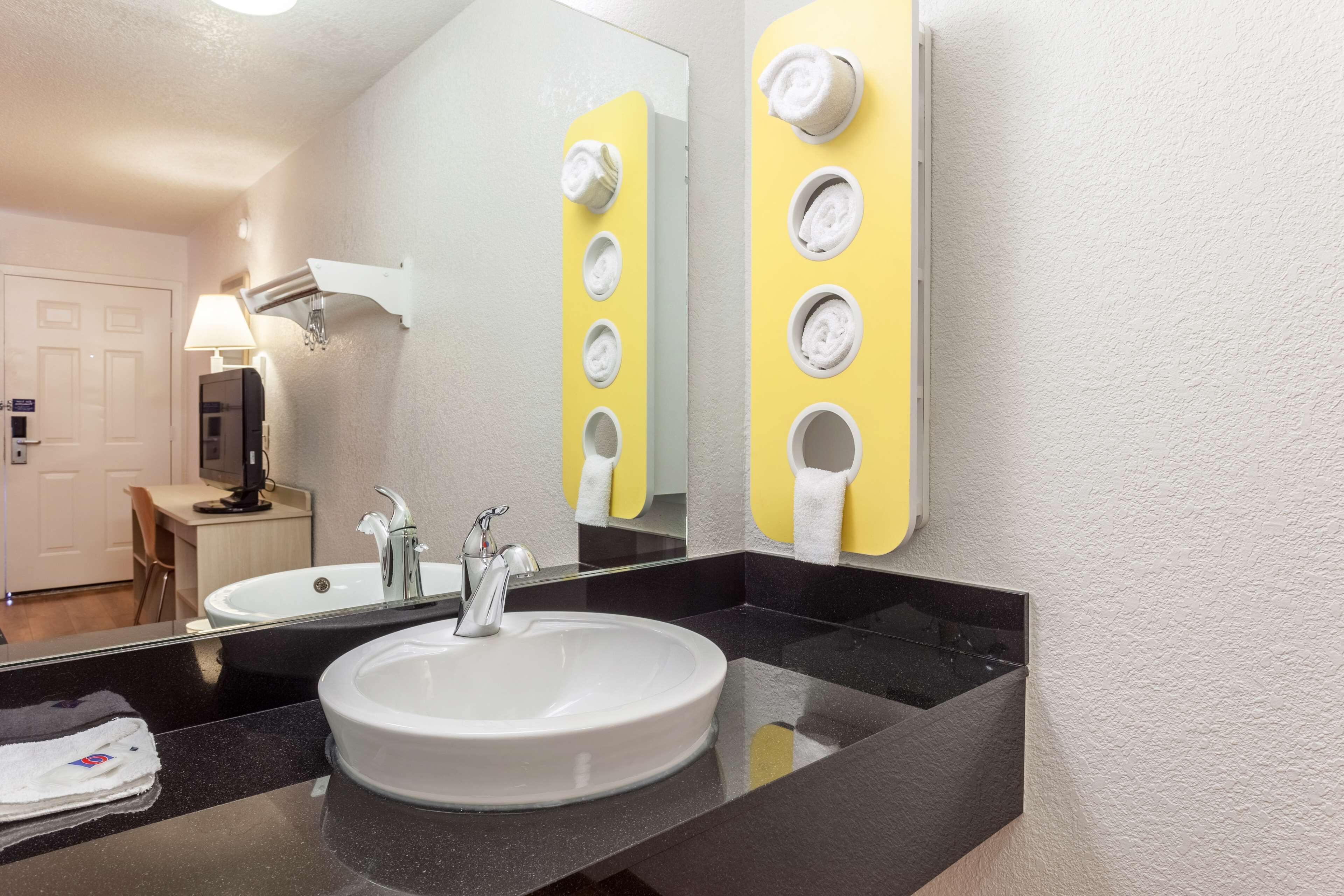 Photo - Motel 6 Sacramento, Ca - Downtown