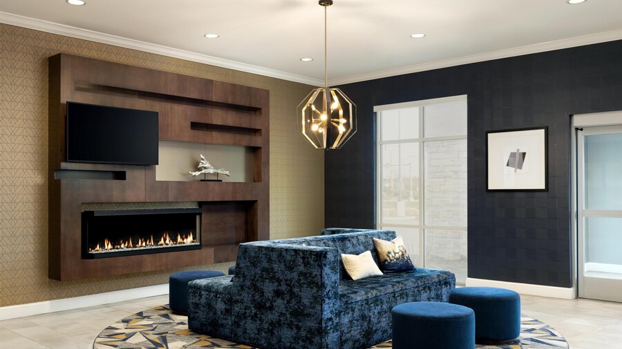 Hyatt Select St. Louis Airport